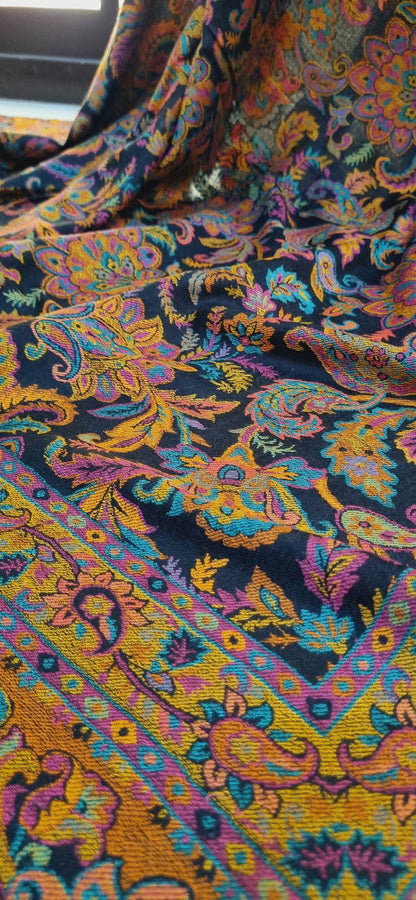 Toosh kaani shawl