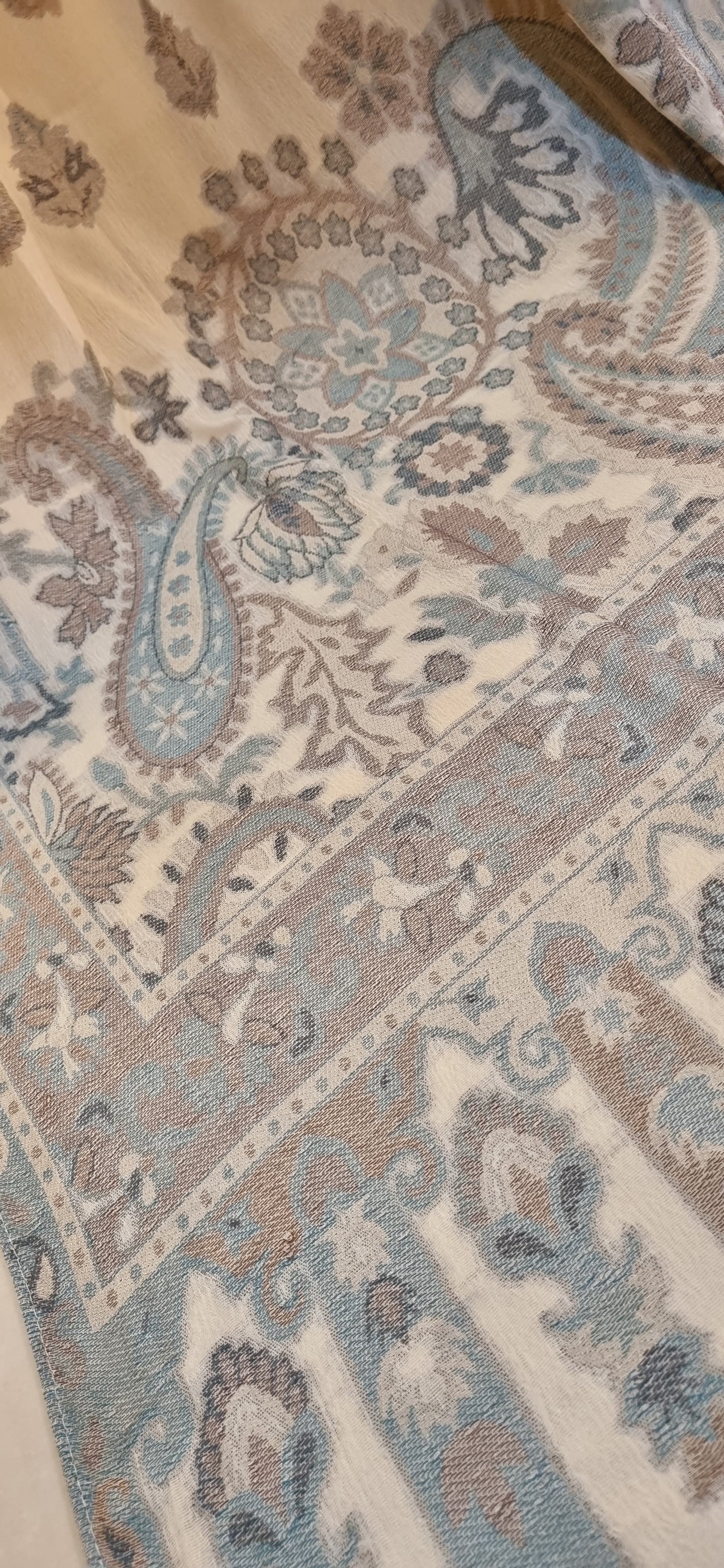 Woolen pashmina kaani shawl