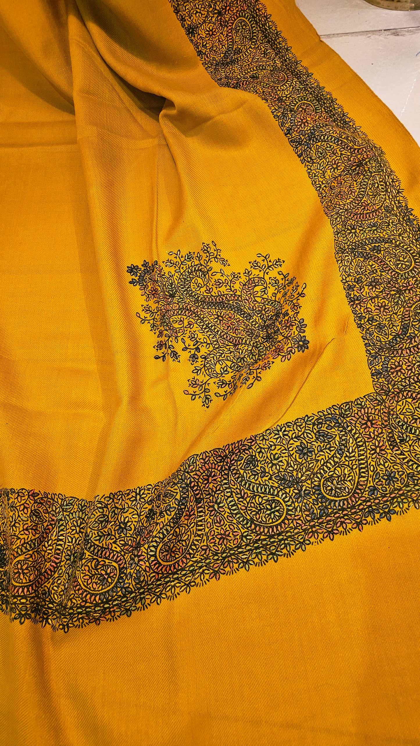 Beena shawls