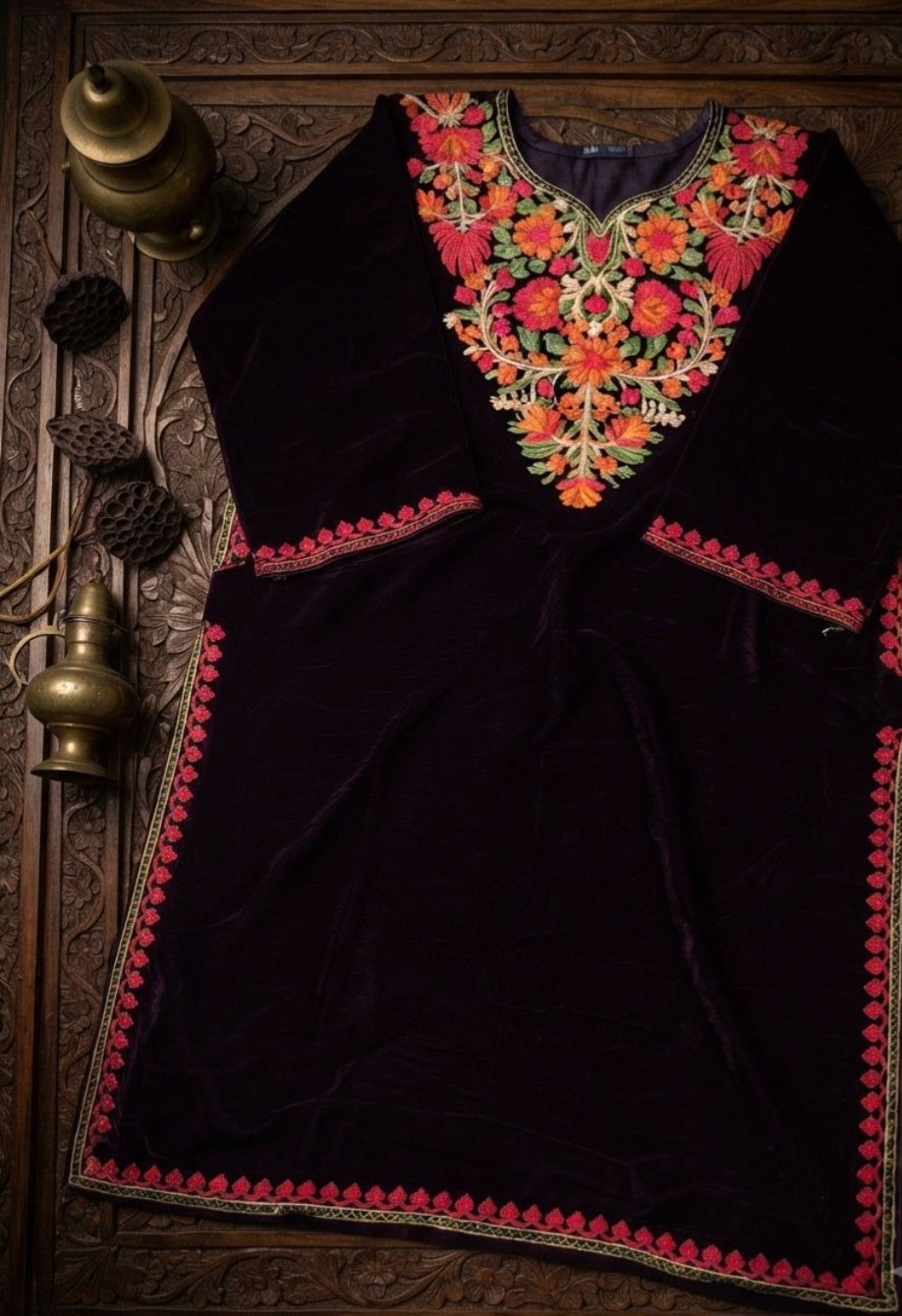 Kashmiri phiran: velvet
