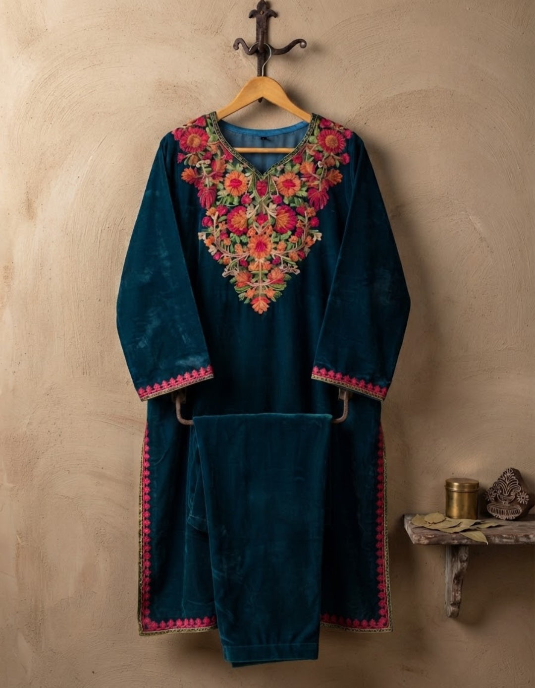 Embroidered phiran trouser: velvet