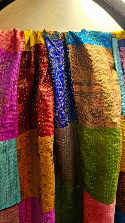 Rilli embroidered duapta