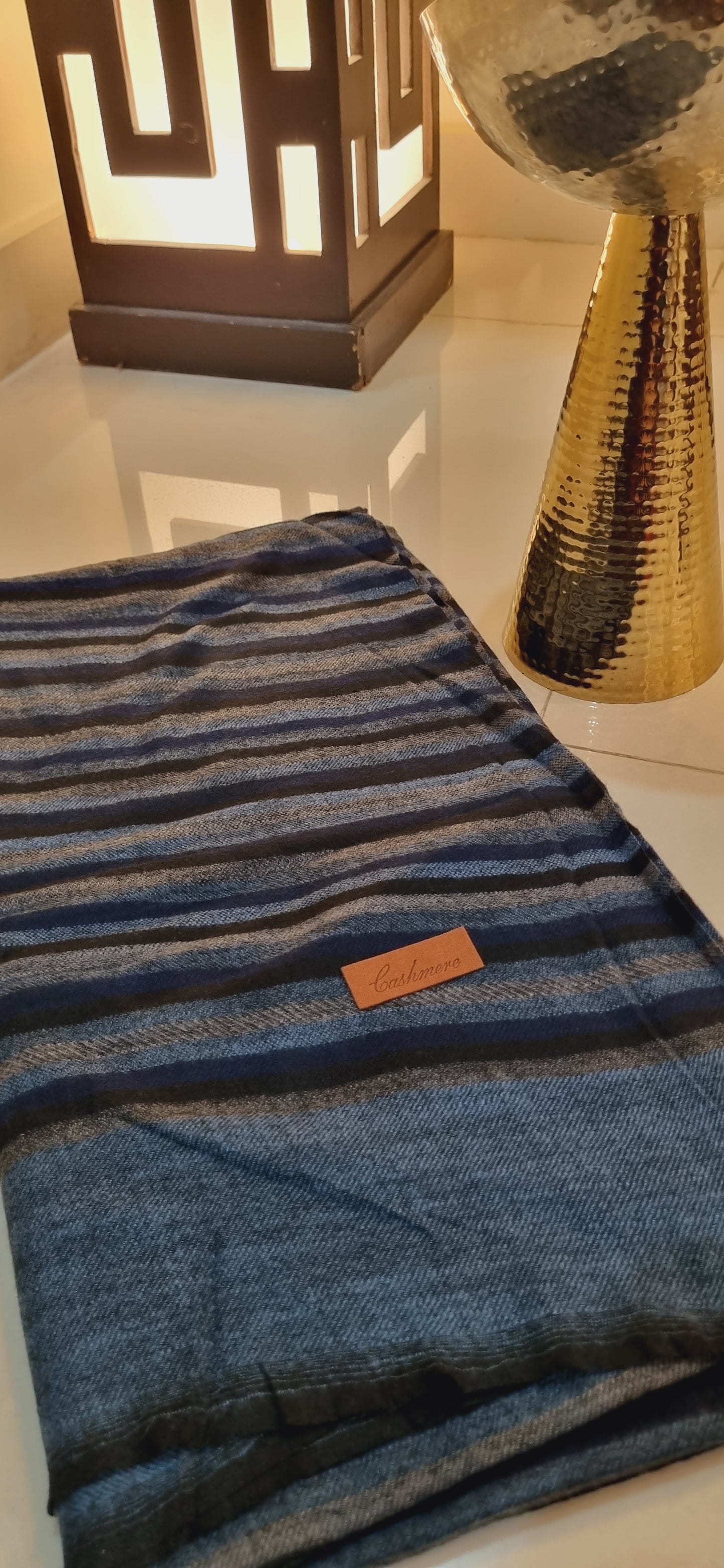 Soft Woolen cashmere shawls