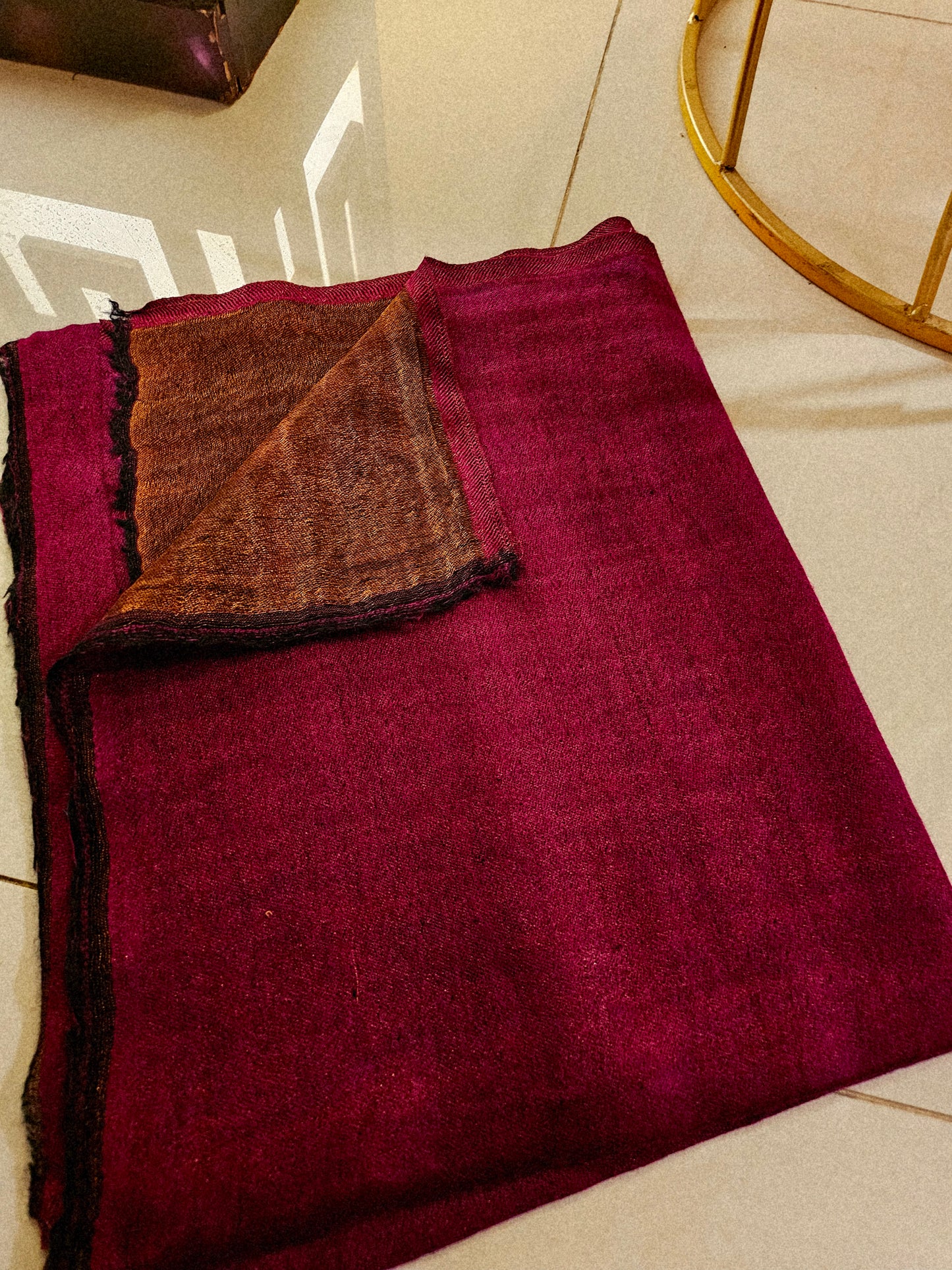 Moonlight reversible toosh shawl