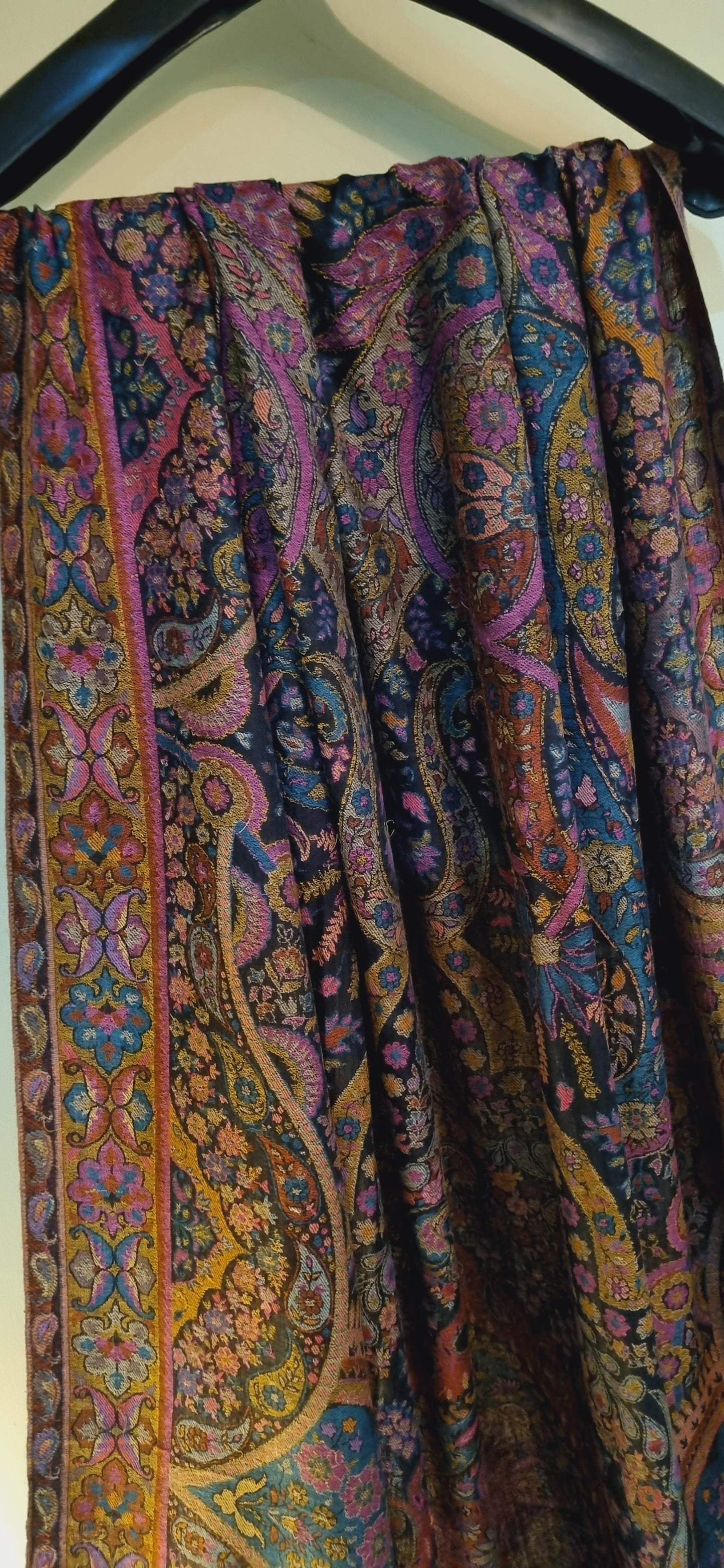 Persian kaani shawl