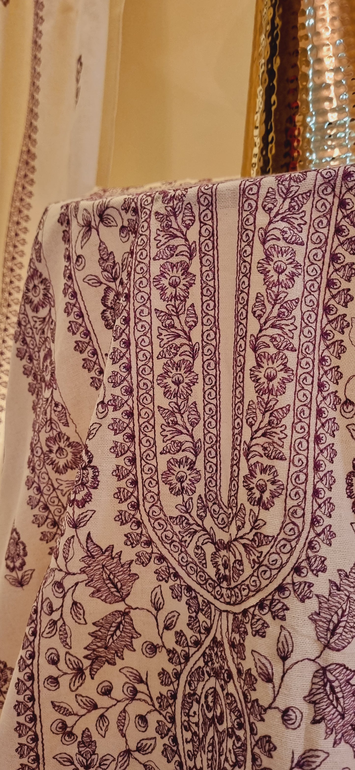 Khaddar karandi embroidered three piece