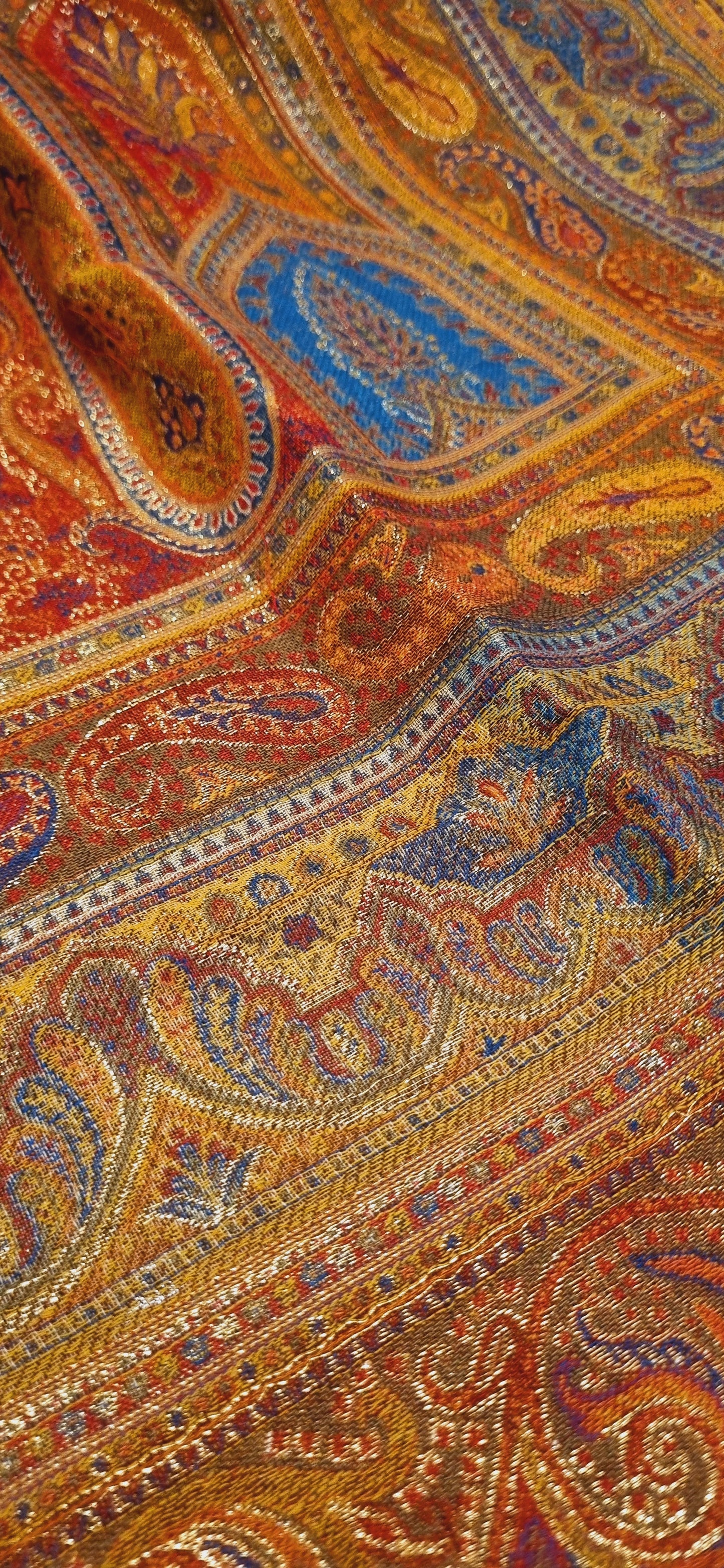 Pashmina kaani with zaree