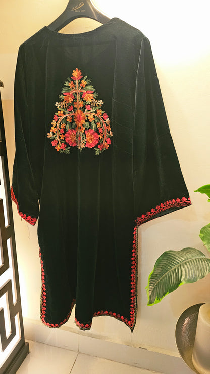 Kashmiri phiran: velvet