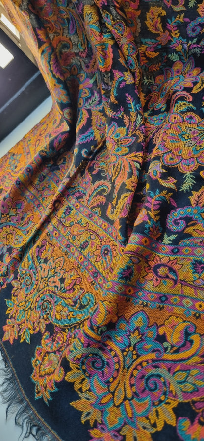 Toosh kaani shawl