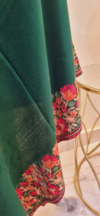 Embroidered minishawl