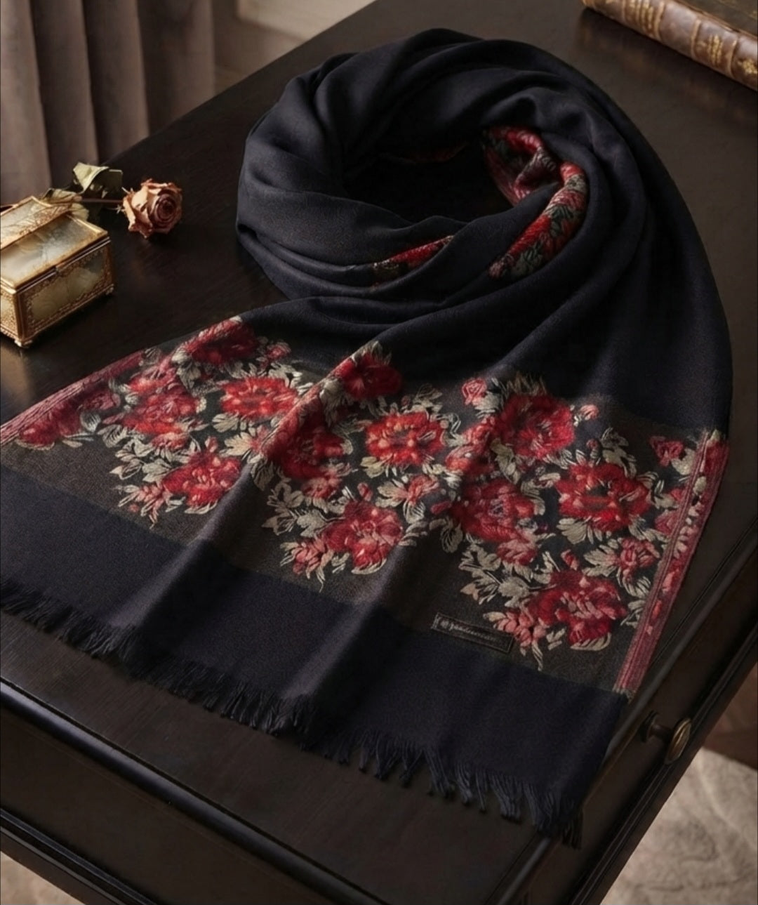 Kaani minishawl : woollen pashmina
