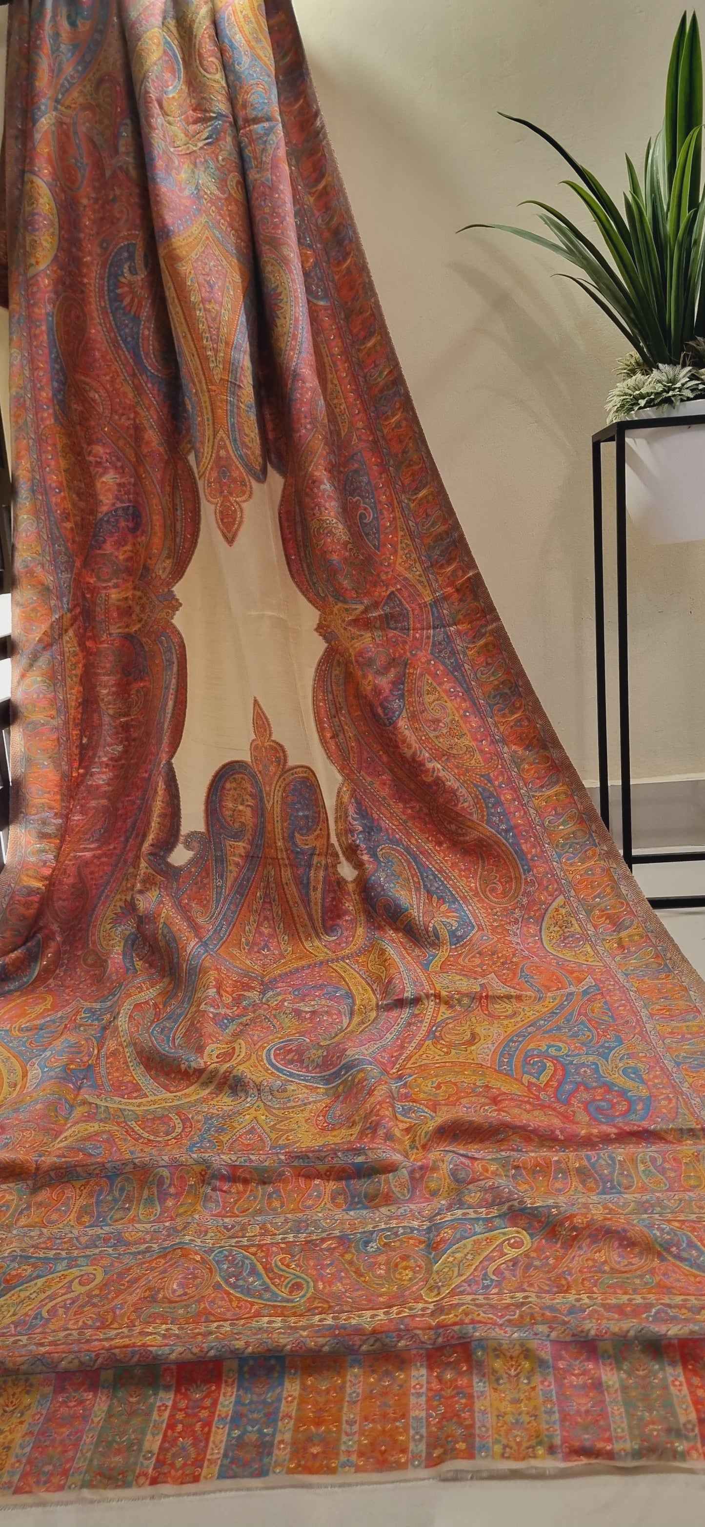 Silk kaani shawl