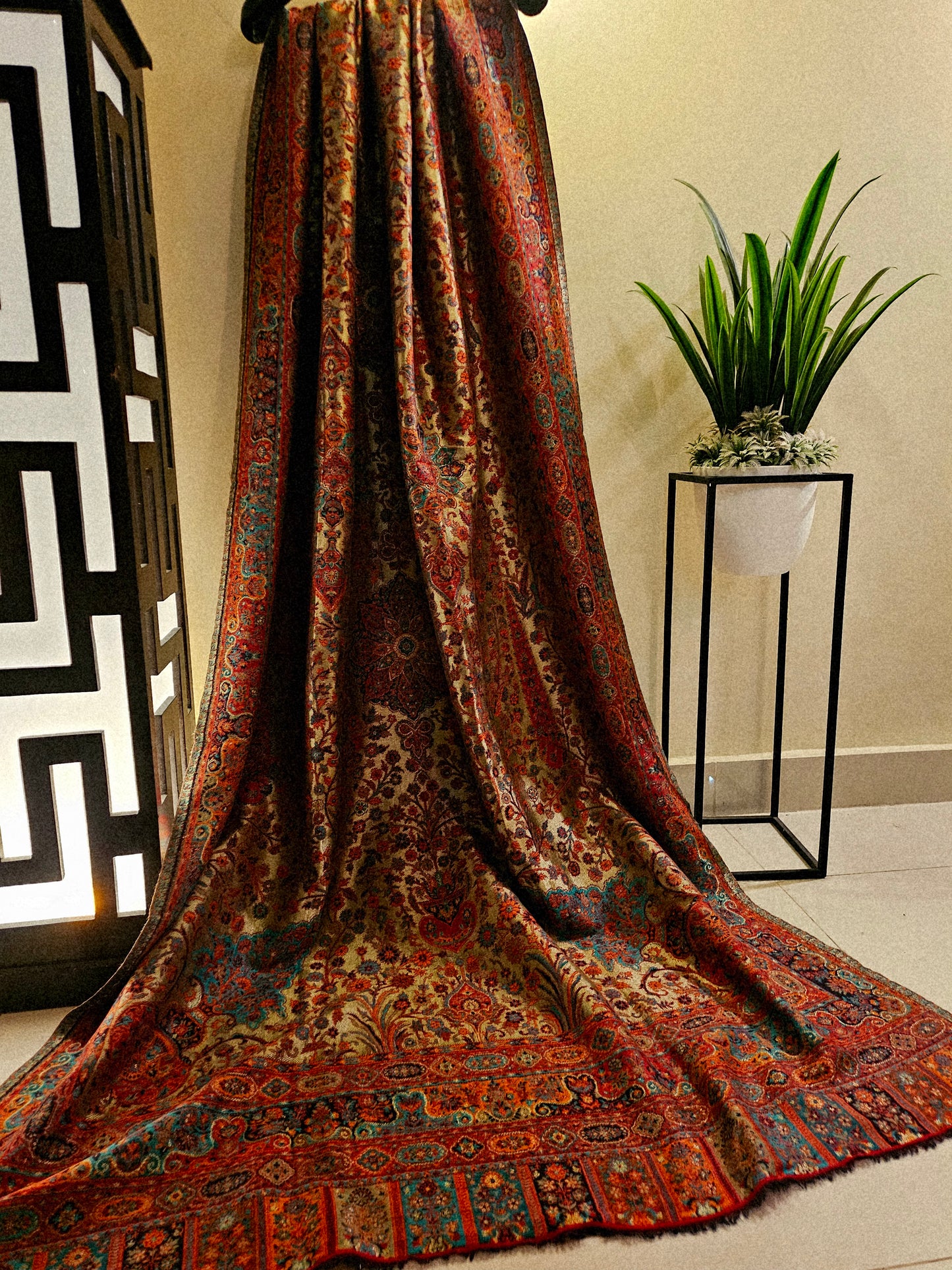 Reversible toosh moonlight kaani shawl