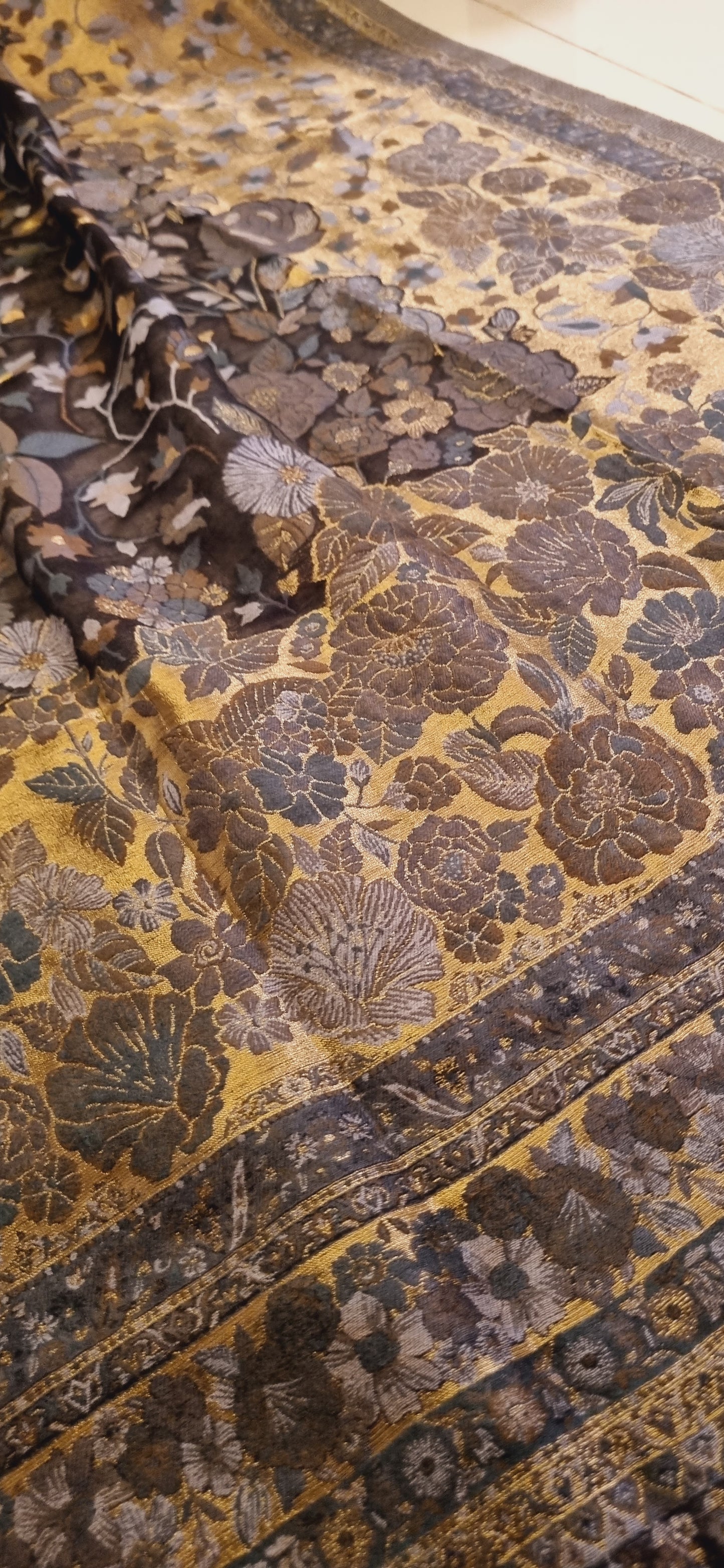 Moonlight kaani silky pashmina