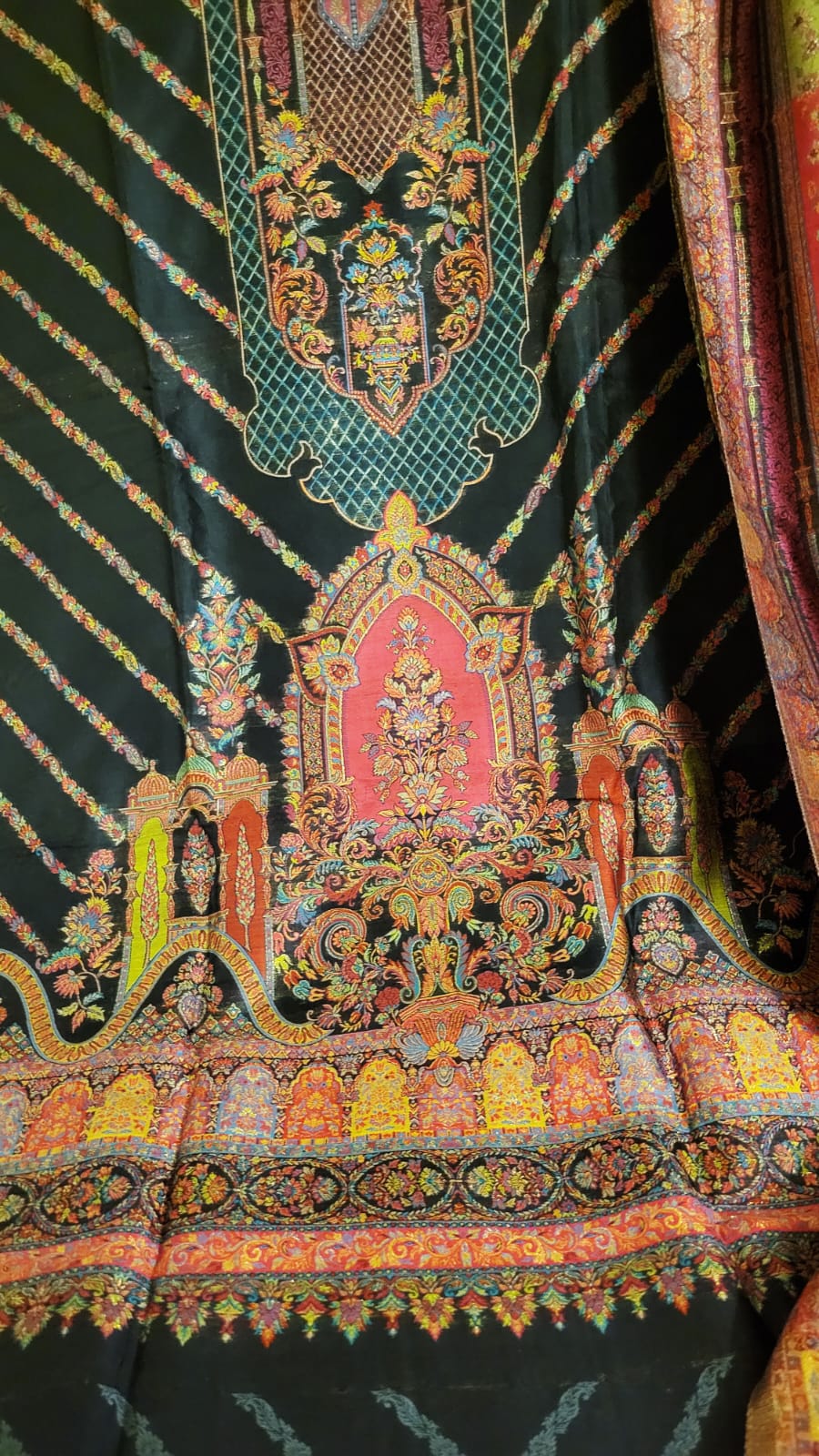 Kaani Silk Suit