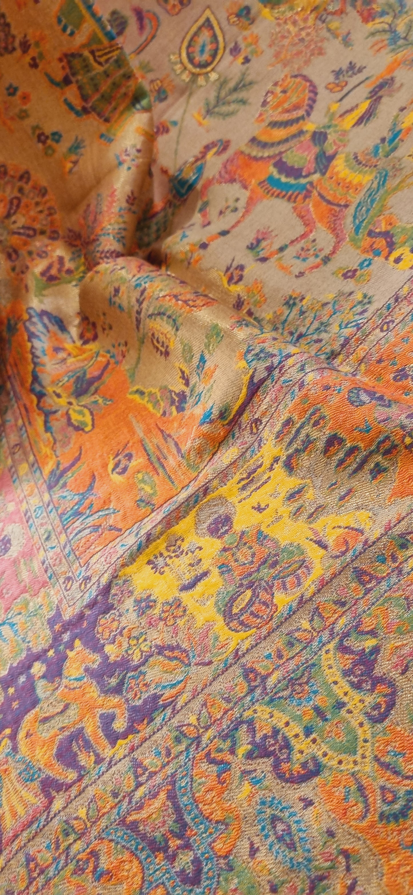 Darbari reversible kaani