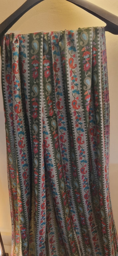 Toosh kaani shawl