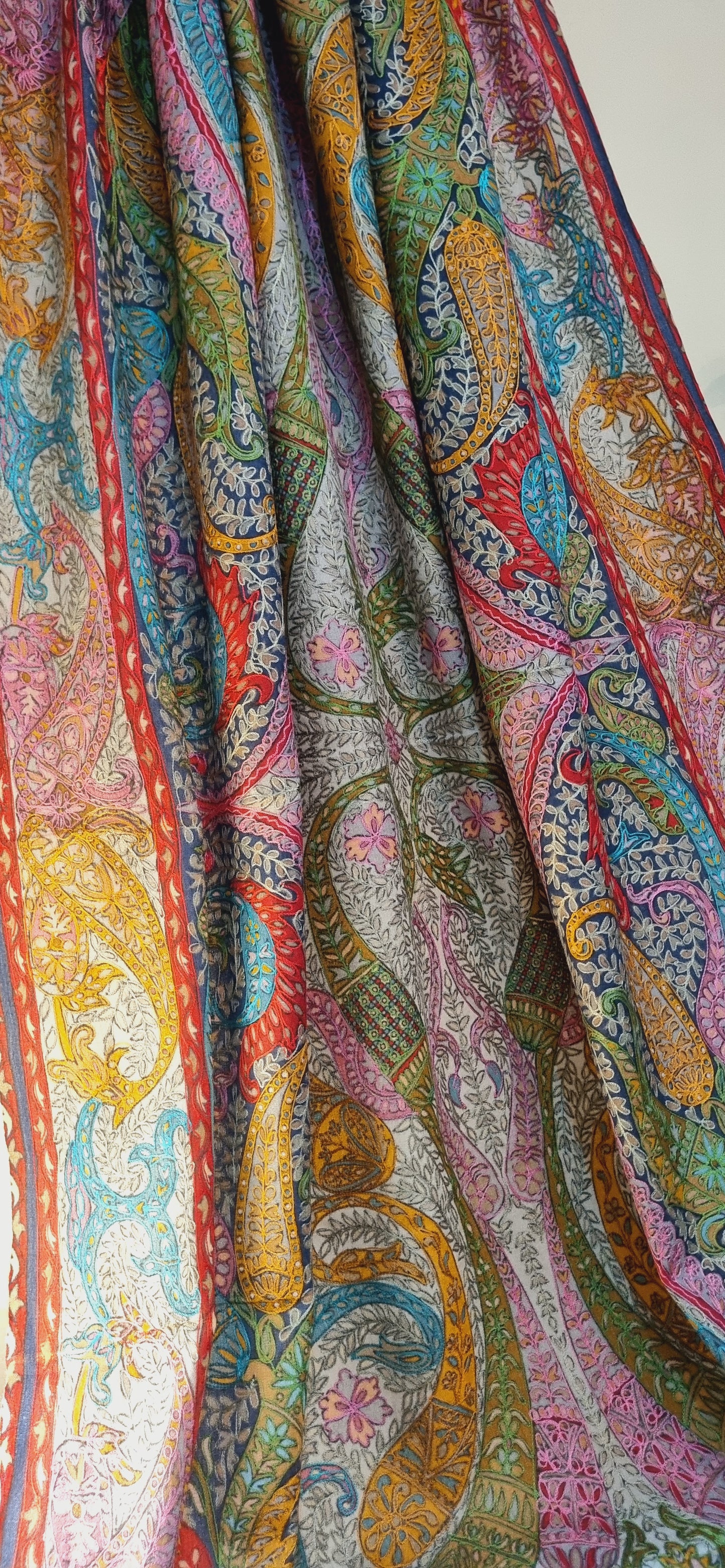 Reelkar pashmina shawl