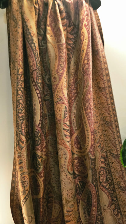 Moonlight reversible gandhara kaani: Pashmina