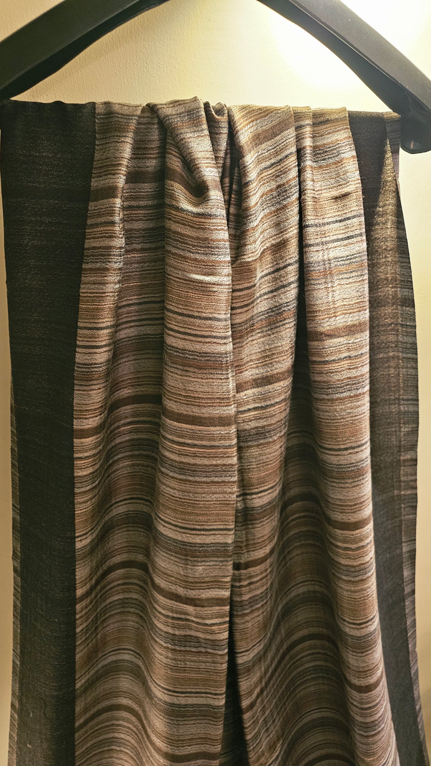 Reversible kaani shawl:toosh
