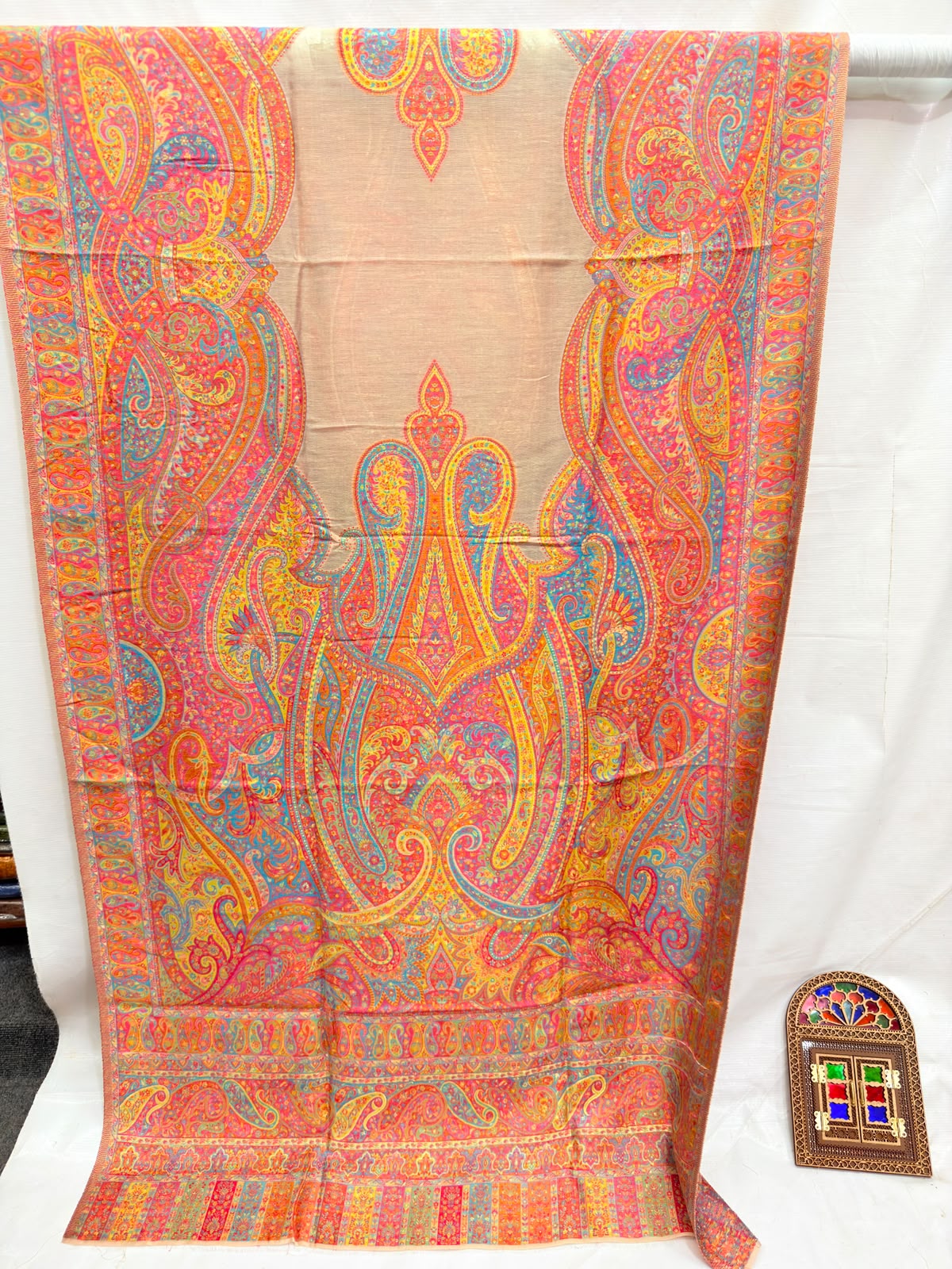 Kaani dupata: Silk