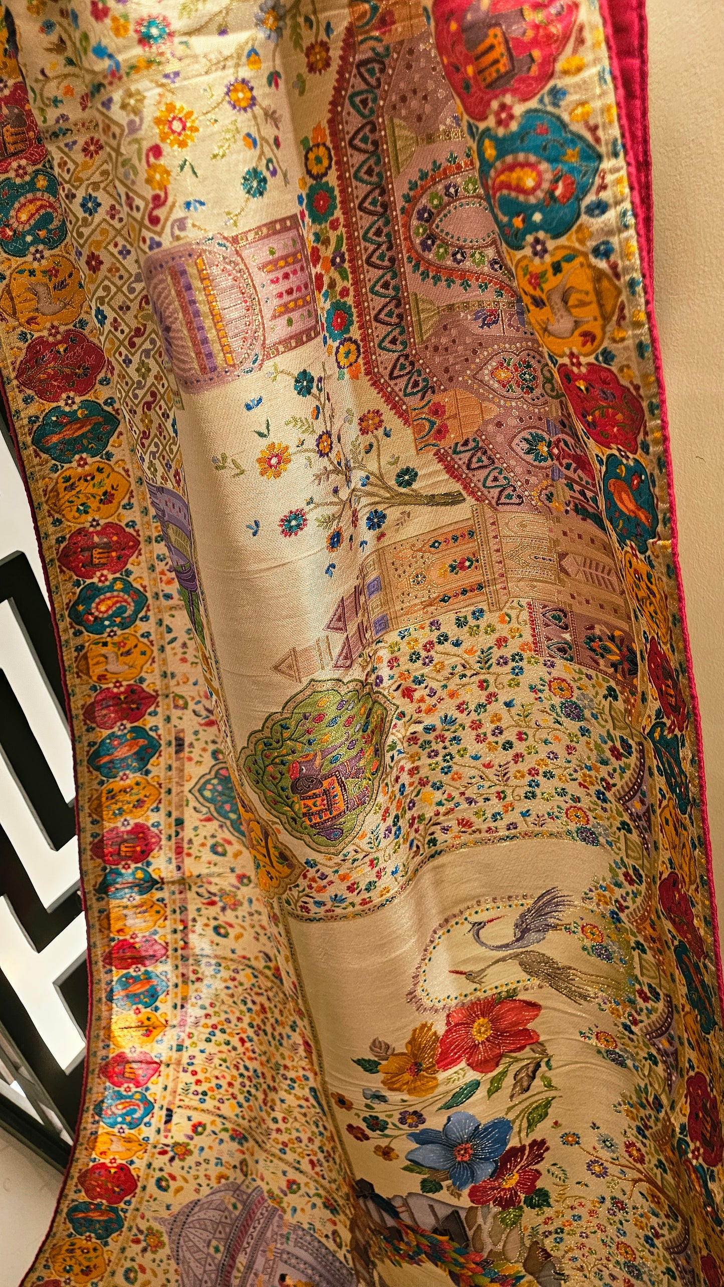 Meenakari minishawl: patola silk