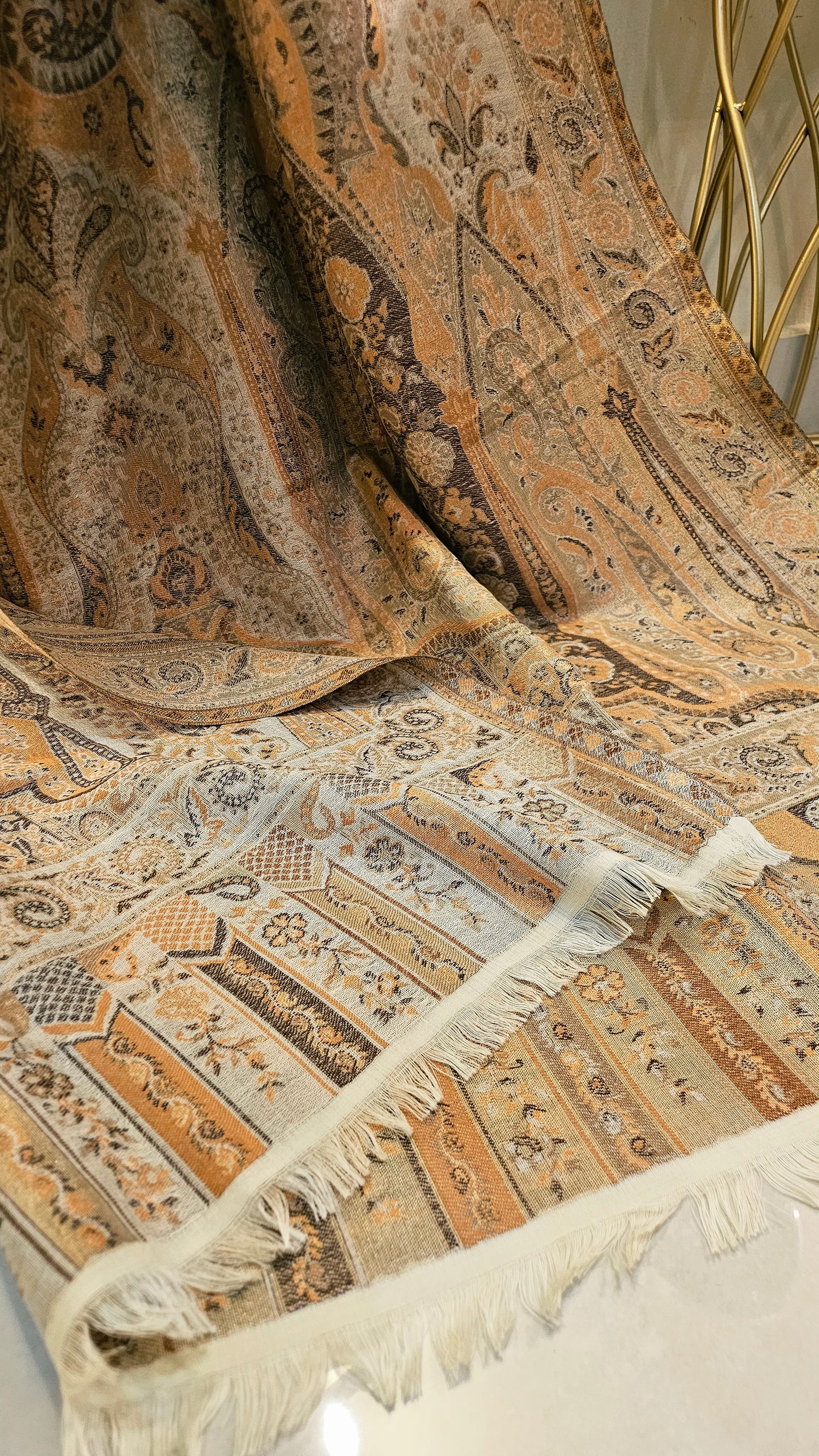 Reversible moonlight gandhara kaani shawl: Pashmina