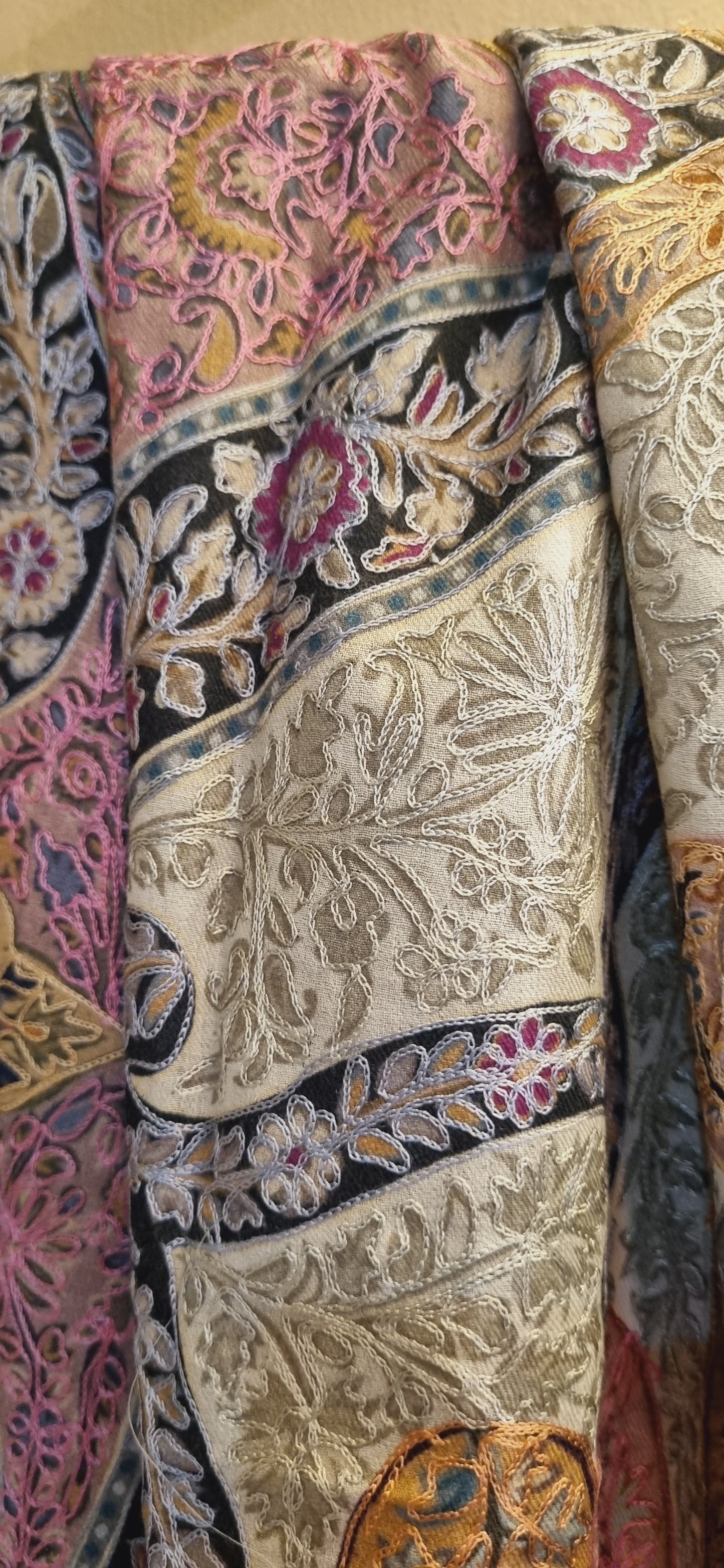Reelkar pashmina shawl