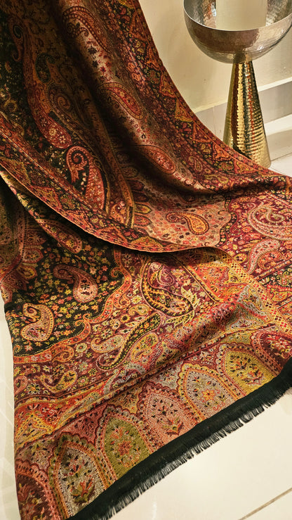 Gandhara kaani reversible: shawl