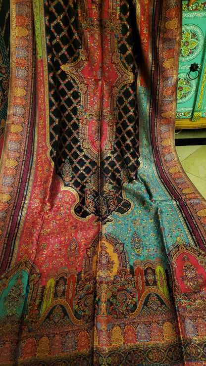 Kaani Silk Suit