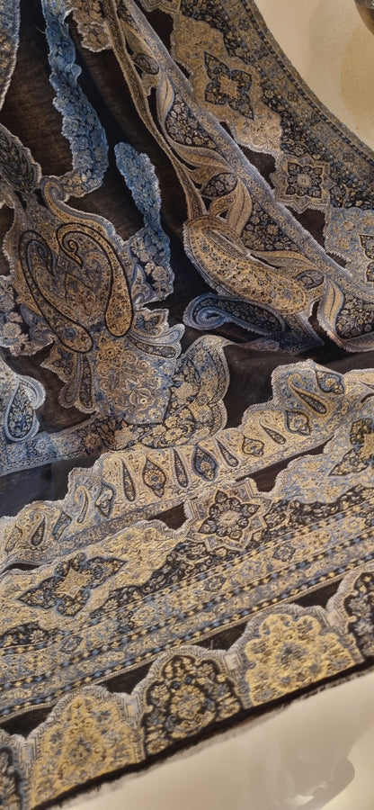 Reversible Moonlight kaani shawl