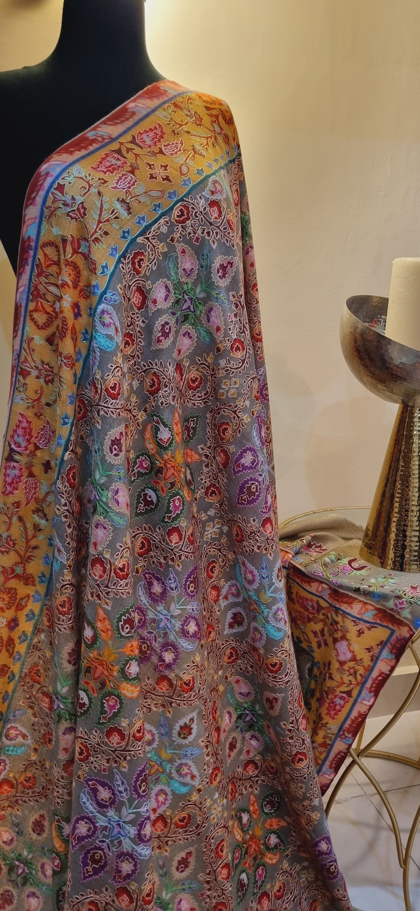 Reelkar pashmina shawl