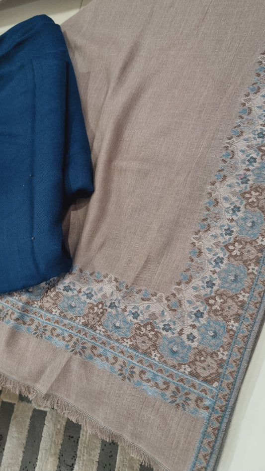 Pashmina suit