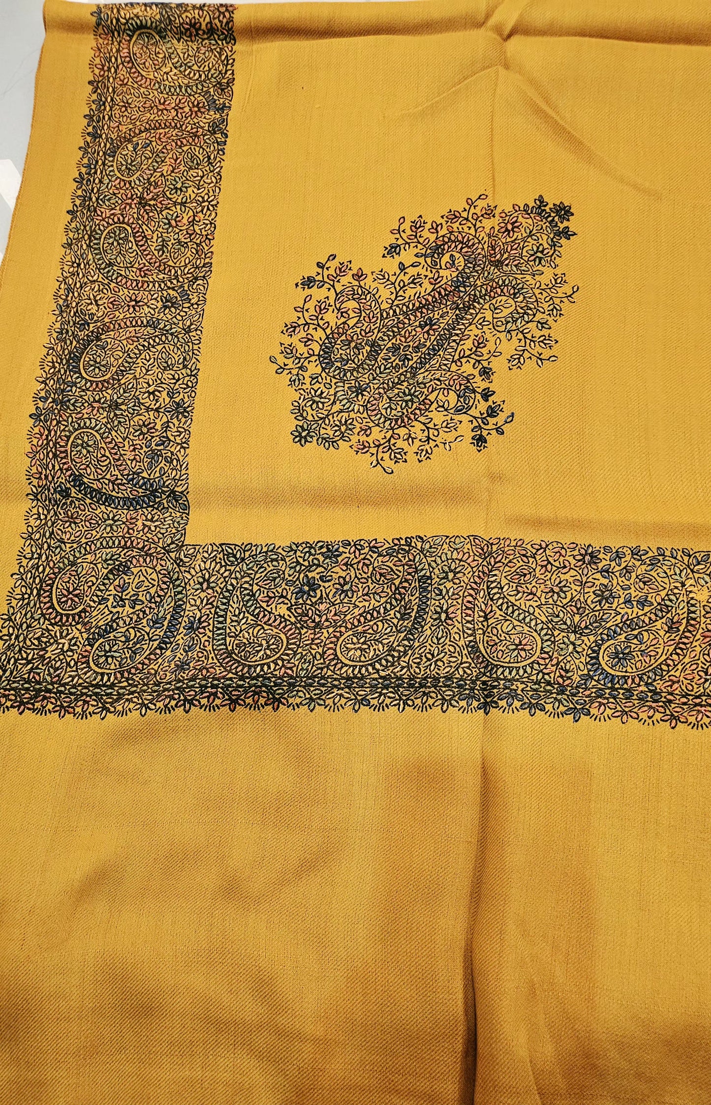 Beena shawl