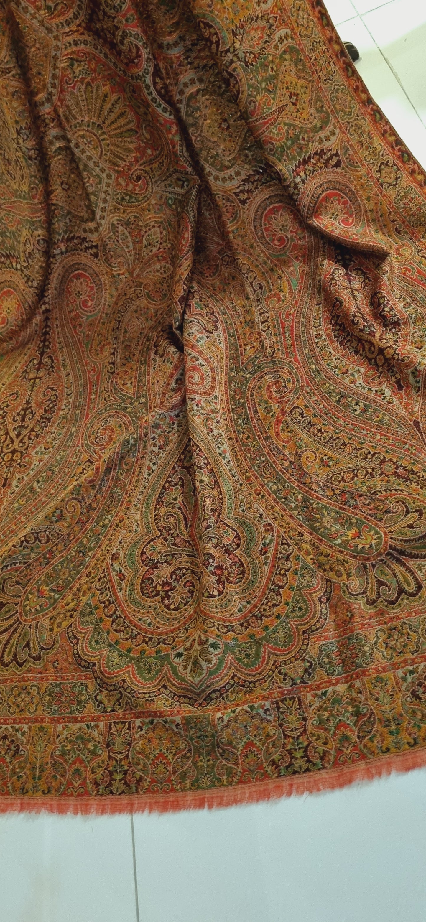 Reversible persian kaani pashmina