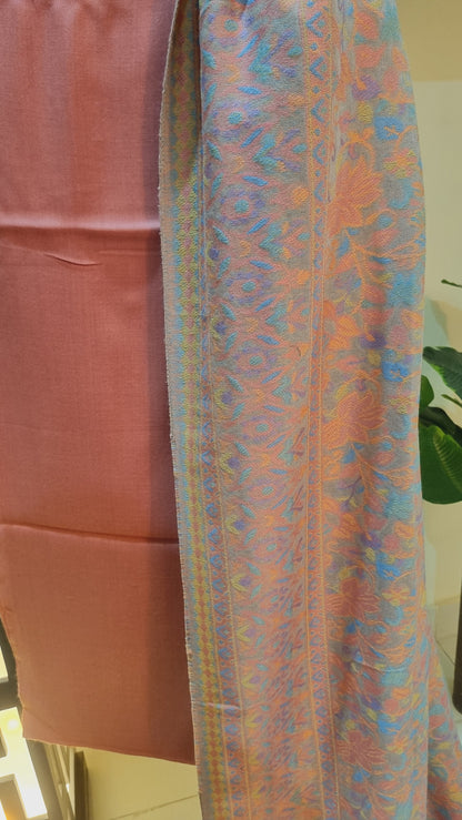 Kaani shawl with plain suit