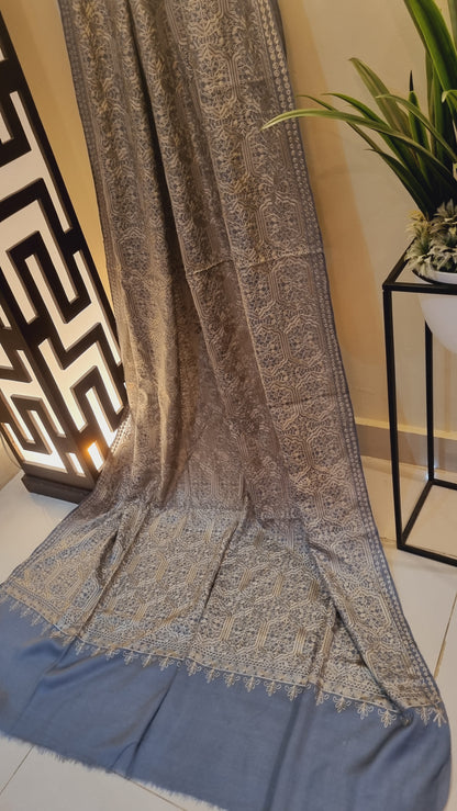 Pashmina shawl embroidered