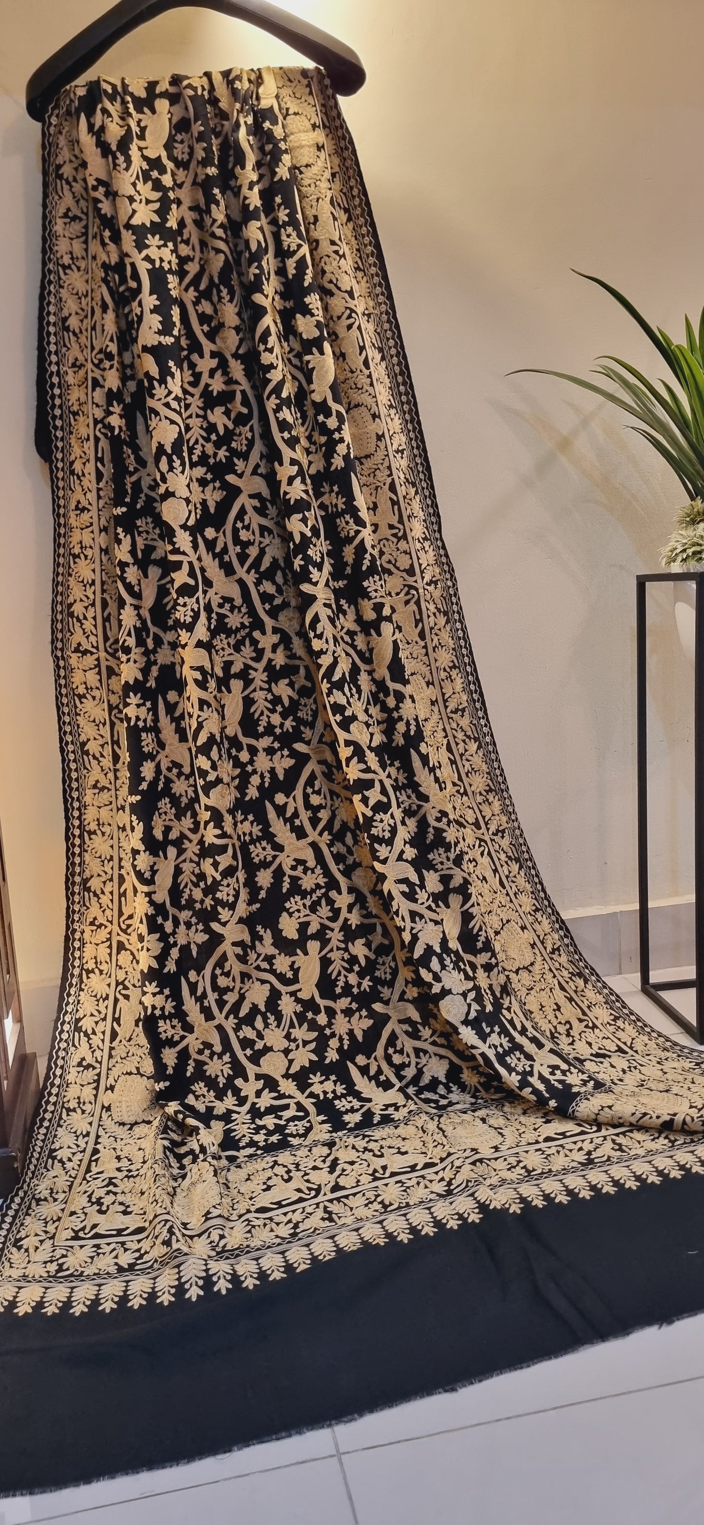 Birdie embroidered pashmina shawl