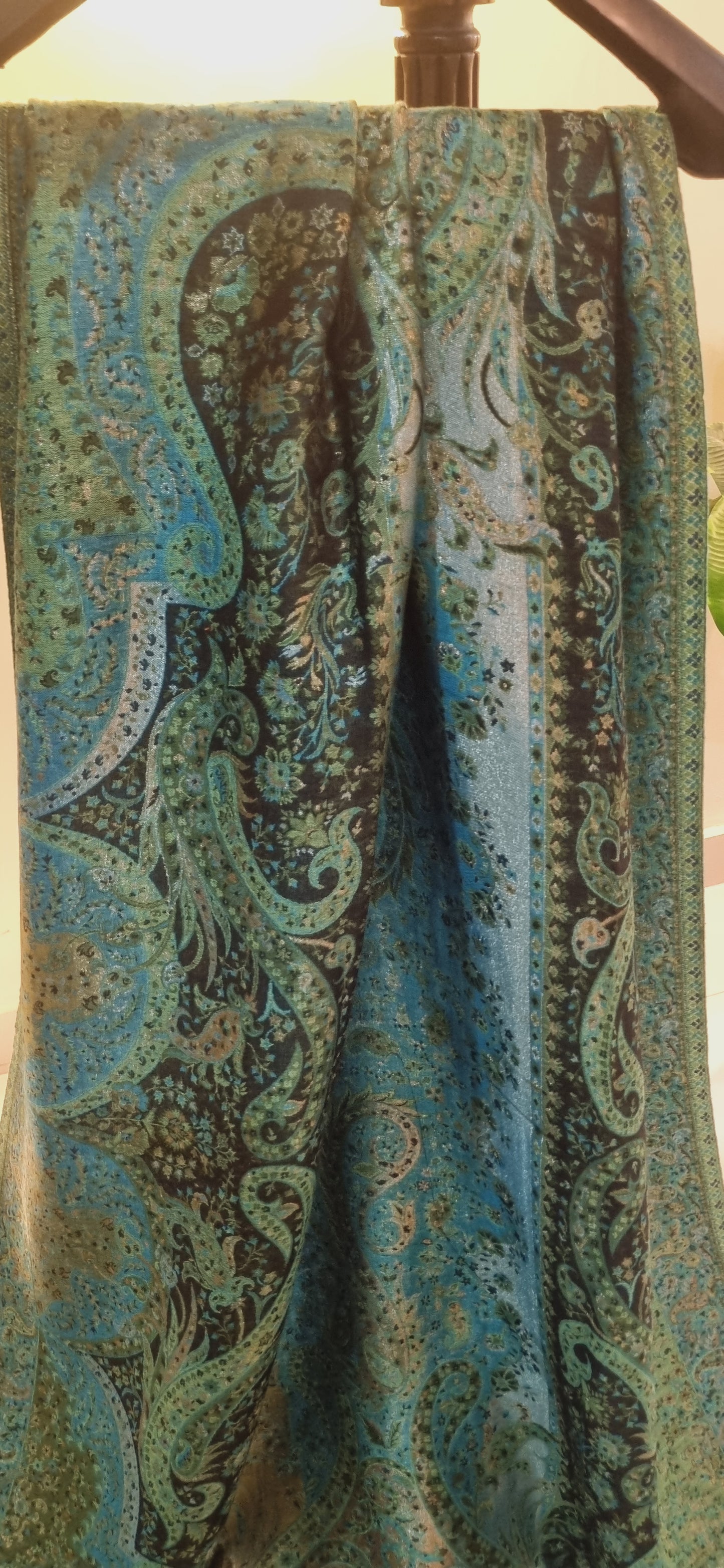 Gandhara reversible moonlight kaani