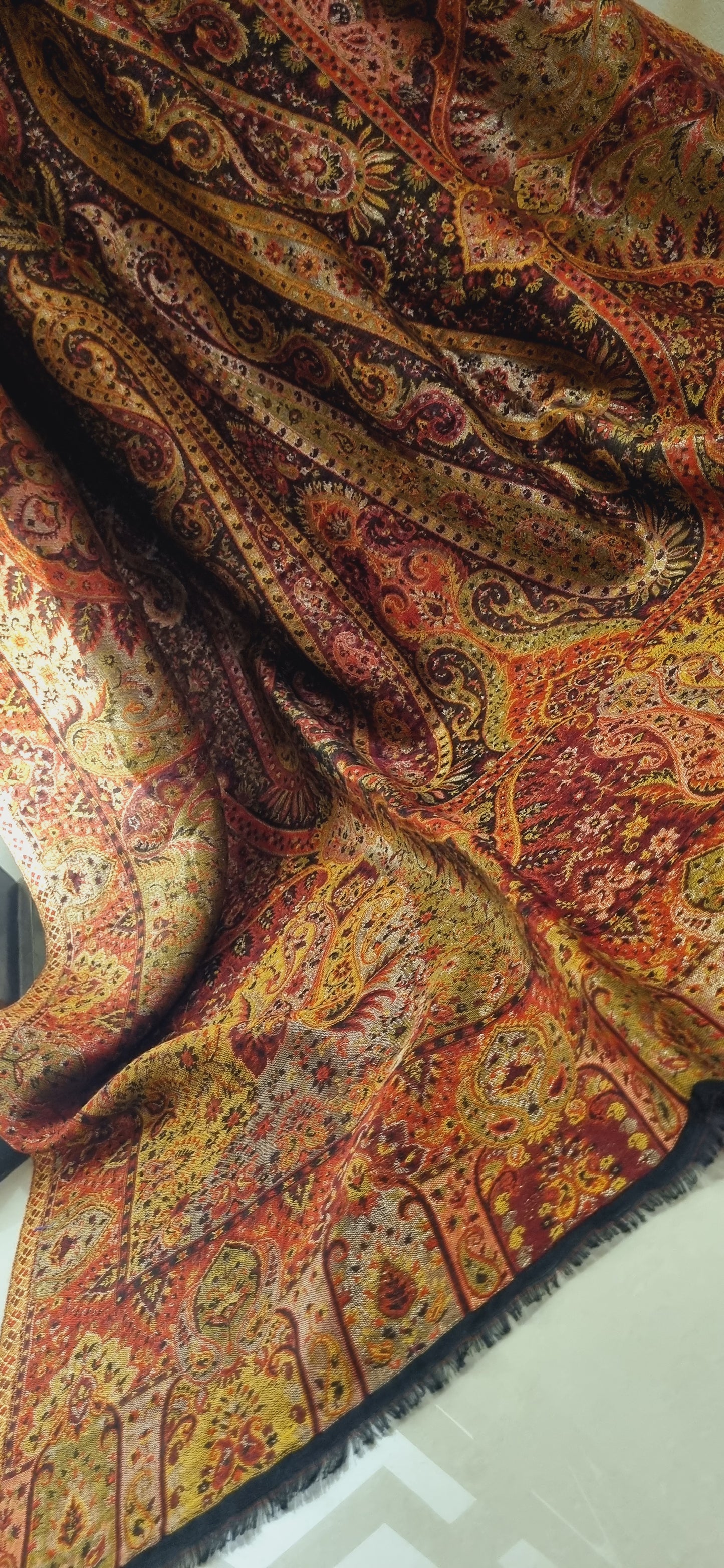 Reversible moonlight gandhara kaani shawl