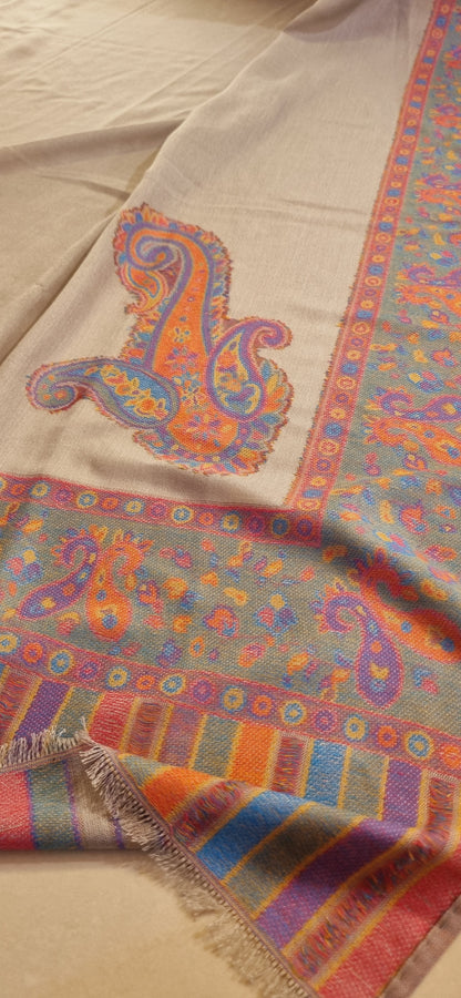 Soft pashmina kaani shawl