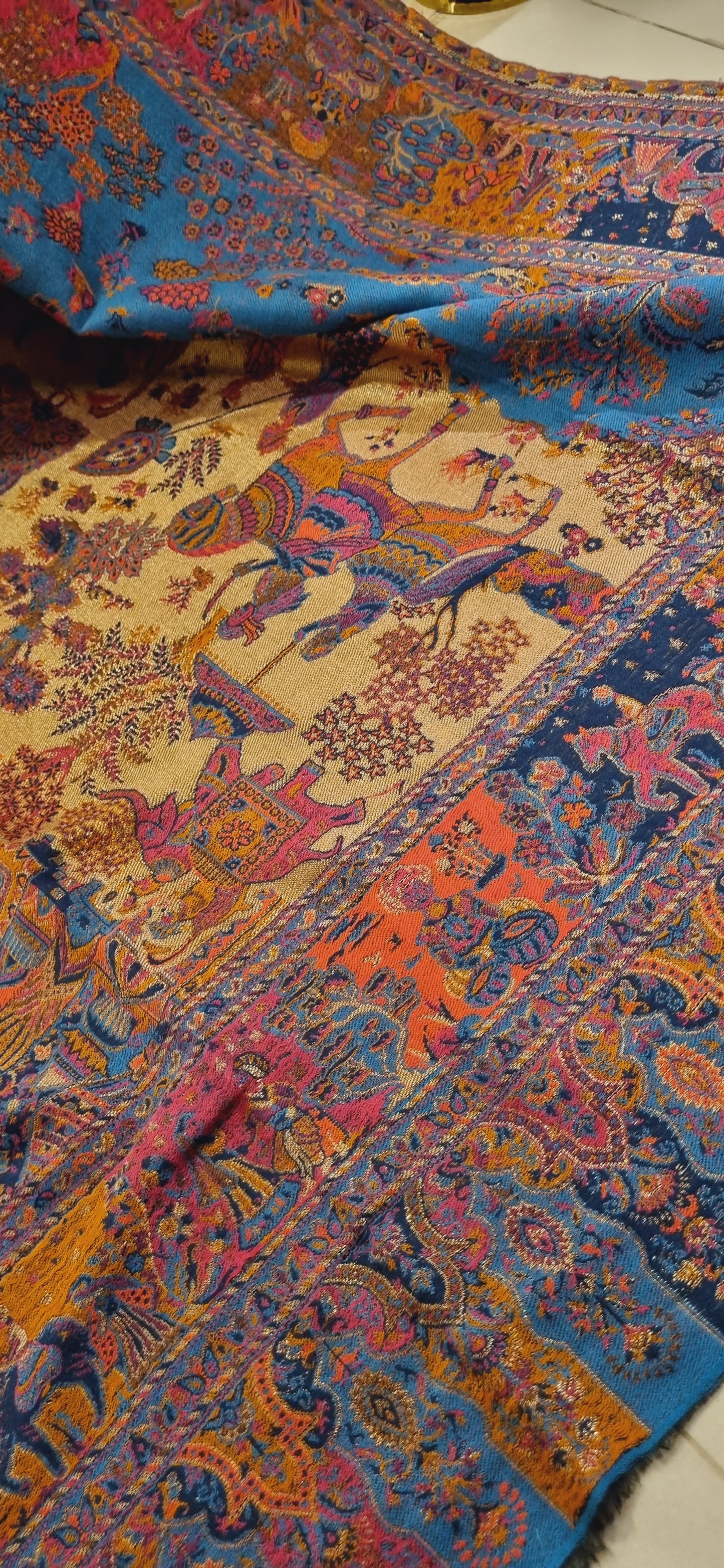 Darbari reversible kaani