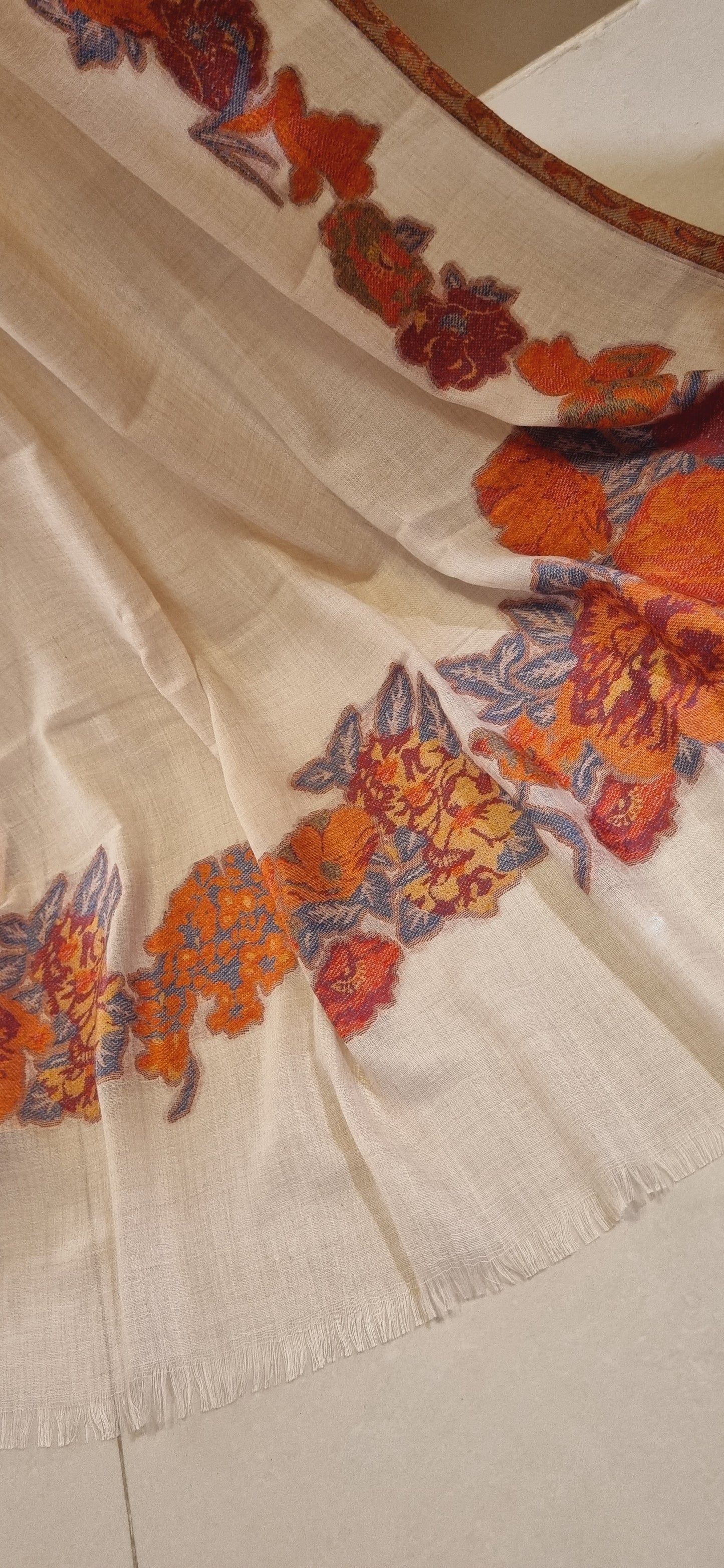 Woolen pashmina kaani shawl