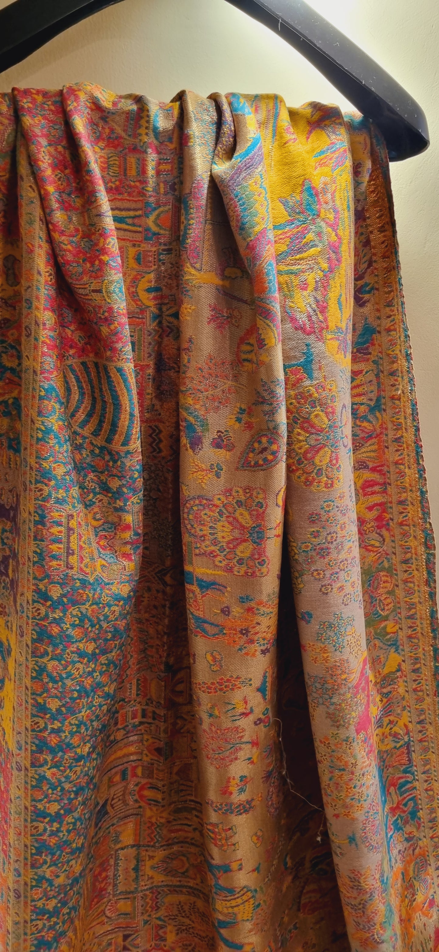 Darbari reversible kaani