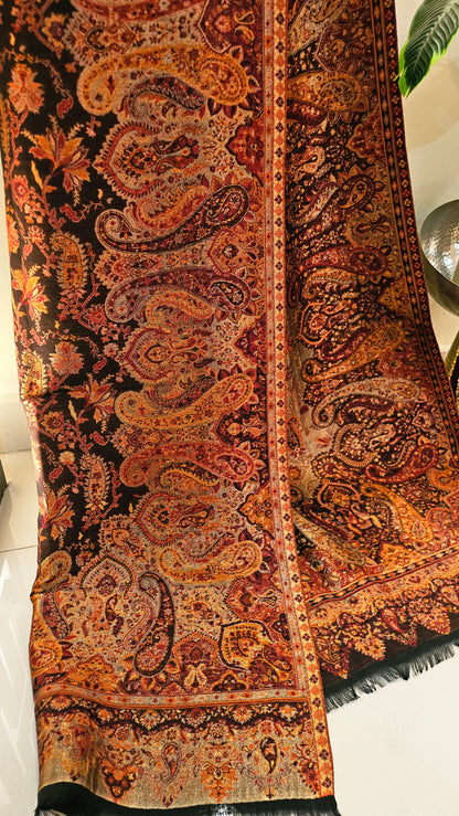 Moonlight reversible gandhara kaani: Pashmina