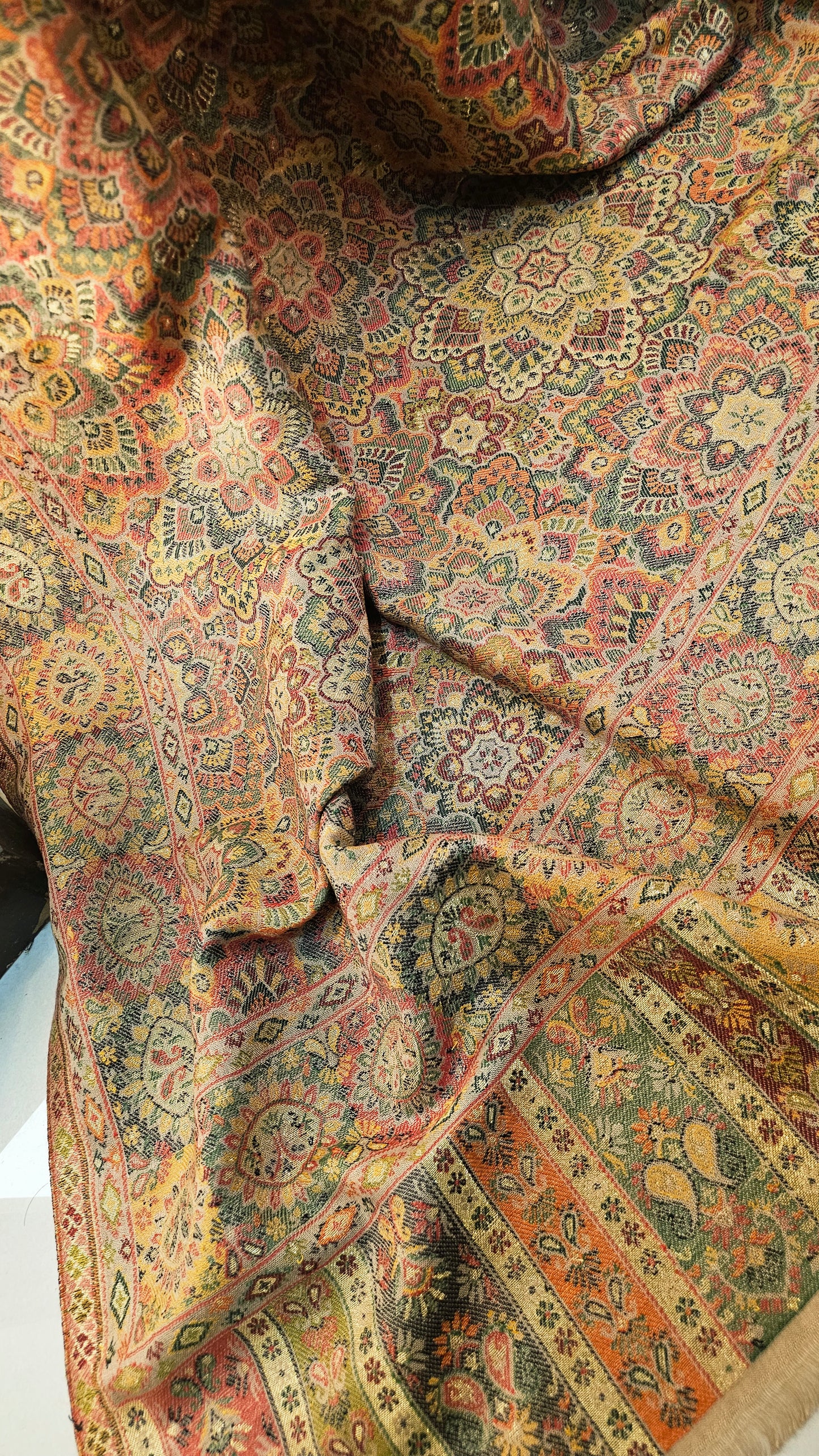 Tabrizi moonlight kaani: Pashmina