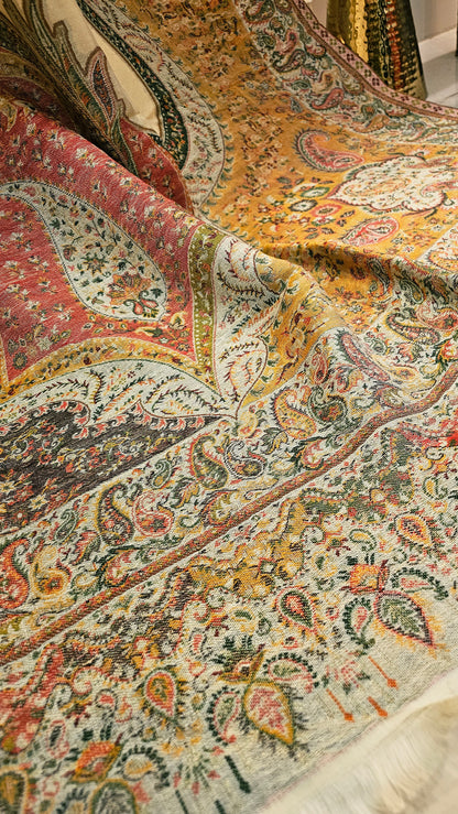 Moonlight kaani: Pashmina