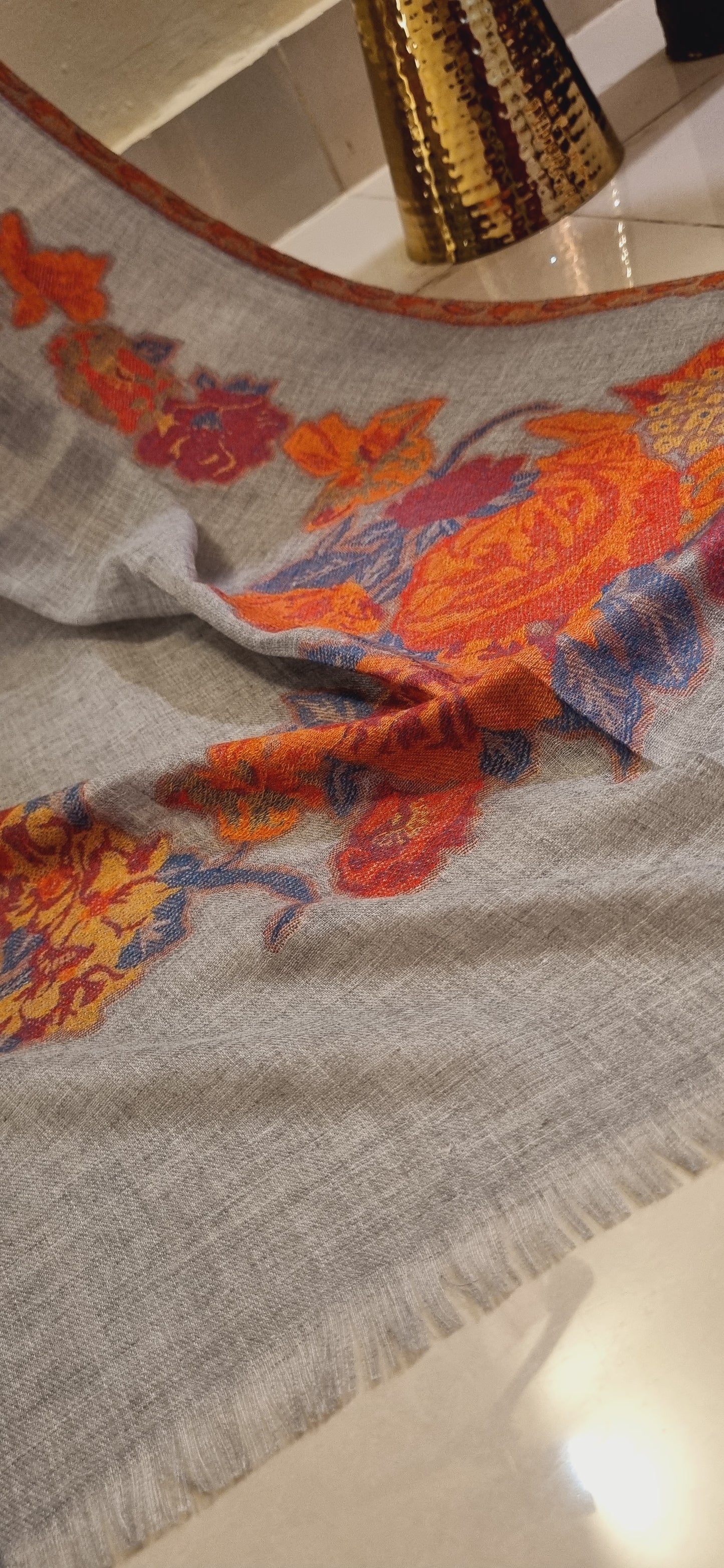 Woolen pashmina kaani shawl