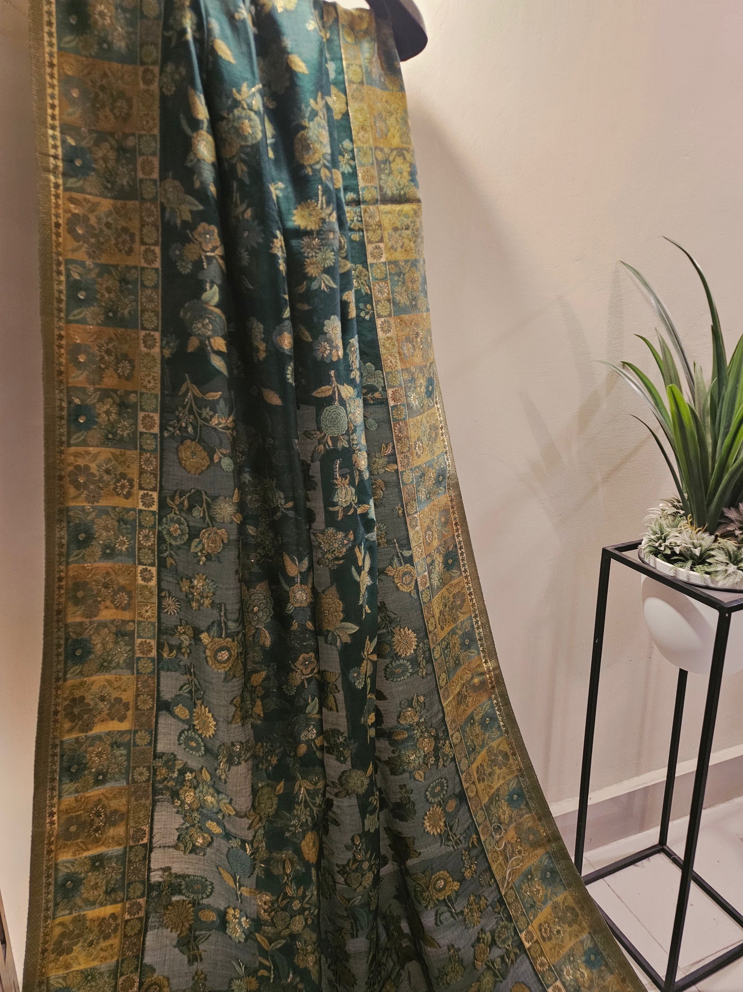 Silk kaani shawl
