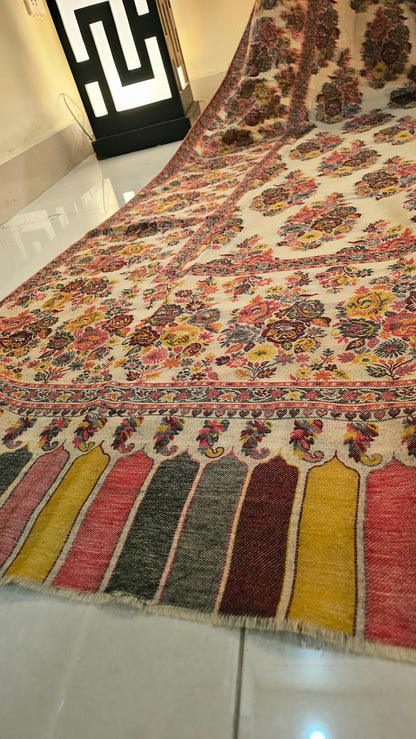 Kaani shawl: woollen pashmina